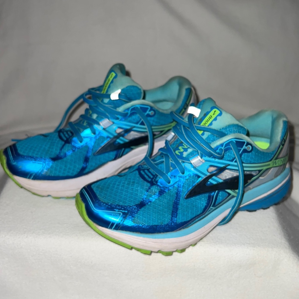 Brooks Ravenna 7 Blue Neon Green Running Training Shoes, Women's 6